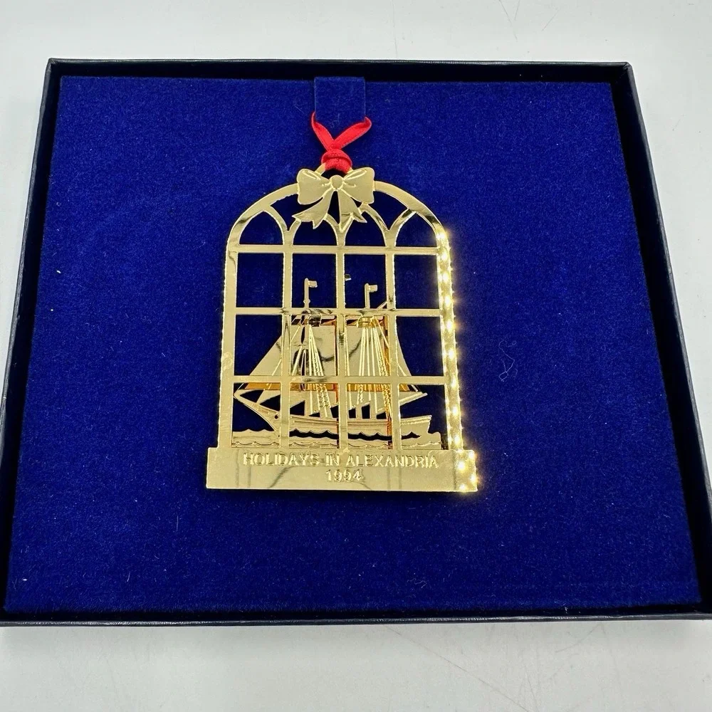 1994 Holidays in‎ Alexandria Brass Ornament Sailboat w/ Box by Sue Lynch VTG